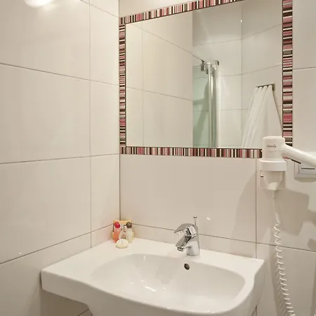 Kazimierz מלון 3*